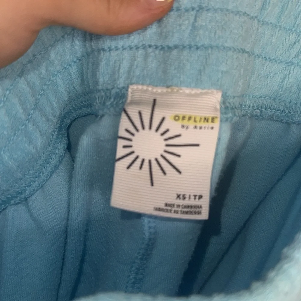 Aerie Offline Burst A Move Terry Cloth Smile Shorts in Bright Blue - Size XS - Picture 6 of 6